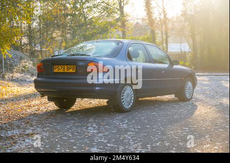 1996 mk1 Ford Mondeo in Verona trim level. Ford's 1st 'world car' Stock Photo