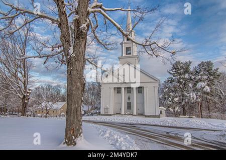 The Phillipston Congregational Church on the Town Common, Phillipston, MA Stock Photo