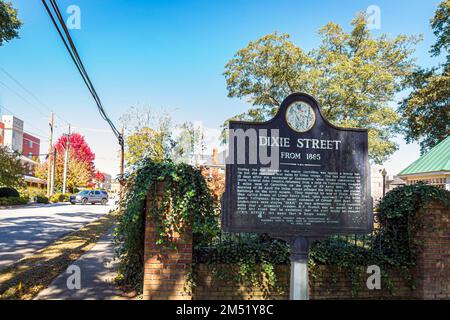 Carrollton, Georgia, USA-Oct. 20, 2022: Informational sign describing how Dixie Street in the historic district got its name following the American Ci Stock Photo