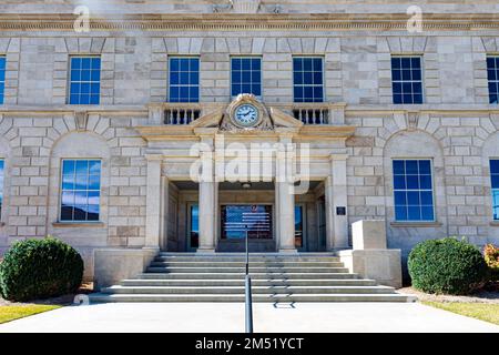 Carrollton, Georgia, USA-Oct. 20, 2022: Entrance to the historic Carroll County courthouse built in 1928. It stand next to the more modern courthouse Stock Photo