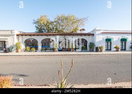 Street view of entrance to Mille Fleurs Restaurant, a French American Restaurant in wealthy Rancho Santa Fe. Stock Photo