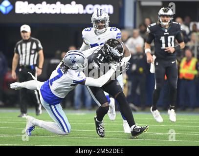 Philadelphia Eagles' Nakobe Dean in action after an NFL football game,  Sunday, Nov. 27, 2022, in Philadelphia. (AP Photo/Matt Rourke Stock Photo -  Alamy