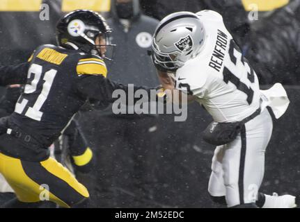 East Rutherford, New Jersey, USA. 6th Dec, 2020. Las Vegas Raiders wide  receiver Henry Ruggs III (11) reacts to the touchdown with wide receiver  Hunter Renfrow (13) during the NFL game between