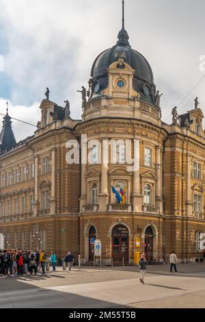 LJUBJANA, SLOVENIA - NOVEMBER 05.2022: Magnificent architectural Post office building in the capital of slovenia Stock Photo