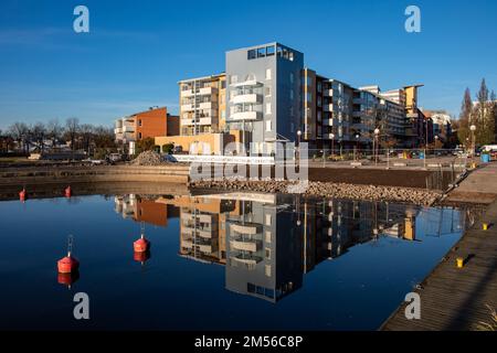 Residential waterfront buildings in Pikku Huopalahti district of Helsinki, Finland Stock Photo