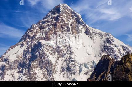 K2, at 8,611 meters above sea level, is the second-highest mountain on Earth, after Mount Everest Stock Photo