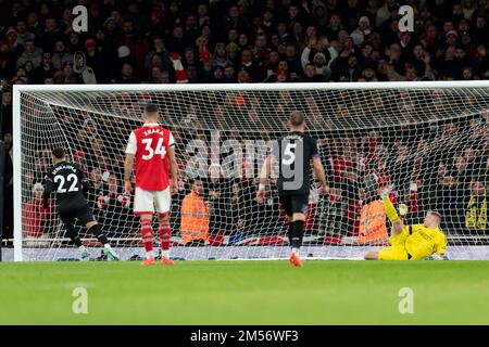 Said Benrahma #22 of West Ham Uniteds scores from the penalty during the Premier League match Arsenal vs West Ham United at Emirates Stadium, London, United Kingdom, 26th December 2022  (Photo by Richard Washbrooke/News Images) Stock Photo