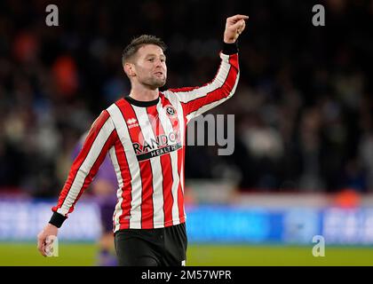 Sheffield, England, 26th December 2022.  Oliver Norwood of Sheffield Utd during the Sky Bet Championship match at Bramall Lane, Sheffield. Picture credit should read: Andrew Yates / Sportimage Credit: Sportimage/Alamy Live News Stock Photo