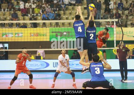 Bangabandhu Asian Central Zone U-23 Men’s International Volleyball Championship at the Shaheed Suhrawardy indoor stadium in Mirpur, Dhaka, Bangladesh. Stock Photo