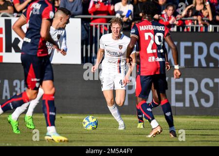 Marco Brescianini of Cosenza Calcio  during  Cagliari vs Cosenza, Italian soccer Serie B match in Cagliari, Italy, December 26 2022 Stock Photo