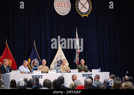 From left to right: retired U.S. Navy Adm. James G. Foggo III, Dean of the Center for Maritime Strategy, U.S. Coast Guard Vice Adm. Michael F. McAllister, Commander, Pacific Area and Commander, Coast Guard Defense Force West, U.S. Navy Vice Adm. Stephen T. Koehler, Commander, Third Fleet, U.S. Navy Vice Adm. Daniel W. Dwyer, Commander, Second Fleet and Commander, Joint Forces Command Norfolk, and U.S. Marine Corps Lt. Gen. George W. Smith, Jr. Commander General, I Marine Expeditionary Force, conduct a discussion panel on future Naval and Marine Corps capabilities during the WEST 2022 Conferenc Stock Photo
