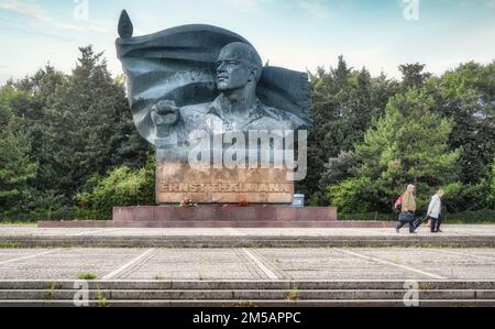 Berlin, Prenzlauer Berg, Greifswalder Str., Ernst-Thälmann-Denkmal Stock Photo