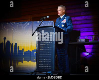 Lt. Gen. Timothy Haugh, 16th Air Force (Air Forces Cyber) commander, encourages local youth to continue in their cyber education at the 2022 San Antonio Mayor’s Cyber Cup and College Fair, San Antonio, Texas, Feb.19. 16th Air Force Airmen gathered with parents, mentors and industry leaders to recognize San Antonio-area high school and middle school teams who competed in CyberPatriot. CyberPatriot is a national youth cyber defense competition created by the Air Force Association to inspire high school and middle school students toward cybersecurity or STEM careers. Stock Photo