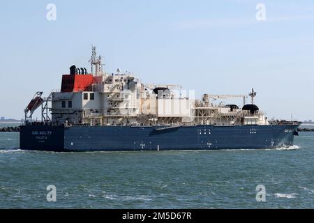 The LNG bunker ship Gas Agility arrives in the port of Rotterdam on ...