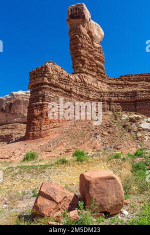 Located on East Navajo Twins Drive is the Twin Rocks Cafe situated just off US Highway 191 in Bluff, Utah Stock Photo