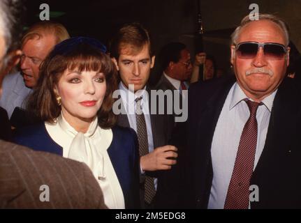 Joan Collins  in court against former husband Peter Holm. Holm was limited 20% of Collins' assets based on their initial premarital pact. July 21, 1987 Credit: Ralph Dominguez/MediaPunch Stock Photo