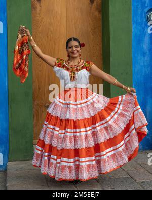 A Jarabe dancer from San Juan Cacahuatepec at the Guelaguetza dance festival in Oaxaca, Mexico. Stock Photo