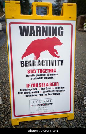 A warning sign for tourists to Icy Straight Point to beware of bears