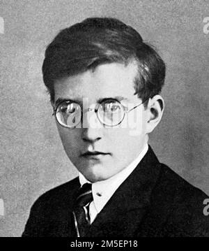 Shostakovich. Portrait of the russian composer and pianist, Dmitri Dmitriyevich Shostakovich (1906-1975) as a young man, 1925 Stock Photo