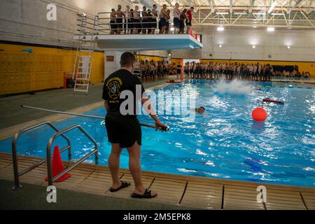 Pool Comp Navy Recruits receive training at the USS Indianapolis Combat Pool at ...