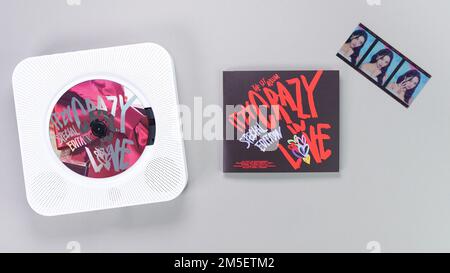 ITZY - [CRAZY IN LOVE] 1st Album 6 Version SET