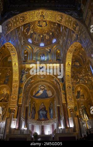 Medieval Byzantine style mosaics of the main aisle & altar, Palatine Chapel, Cappella Palatina, Palermo, Italy Stock Photo