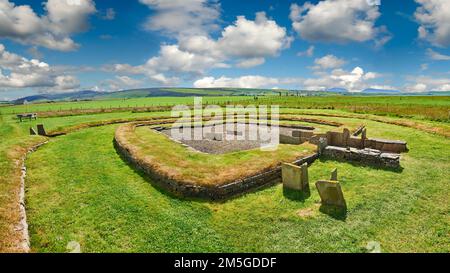 Structure 8 of the Neolithic Barnhouse Settlement archaeological site, circa 3000 BC, Loch of Harray, Orkney Mainland, Scotland, United Kingdom Stock Photo