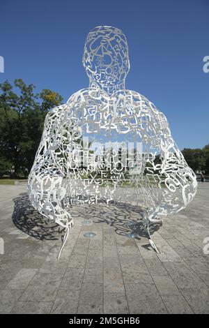 Sculpture Body of Knowledge by Jaume Plansa 2010, head, letters