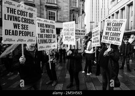 Image showing a cost of living crisis rally in Glasgow following CWU and RMT picket line Stock Photo