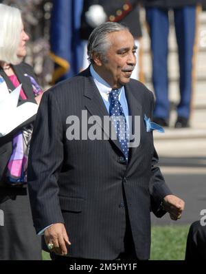 United States Representative Charles Rangel (Democrat of New York) awaits the arrival of Pope Benedict XVI at the White House in Washington, D.C. on Wednesday, April 16, 2008. .Credit: Ron Sachs / CNP.(RESTRICTION: NO New York or New Jersey Newspapers or newspapers within a 75 mile radius of New York City) Stock Photo