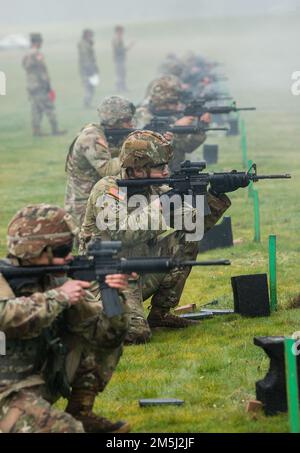 Army National Guard NCOs and Soldiers from multiple states participate ...