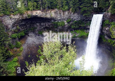 Brandywine Falls, Whistler, British Columbia, Canada Stock Photo