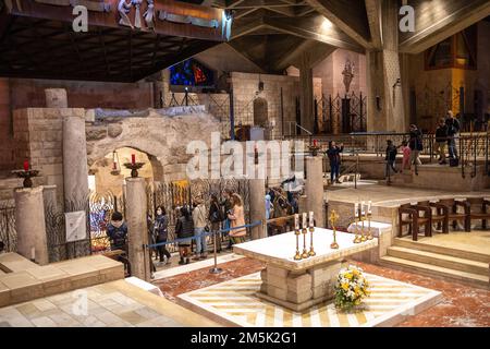 NAZARETH, ISRAEL December 2022: Inside of he Church of the Annunciation, sometimes also referred to as the Basilica of the Annunciation is a church in Stock Photo