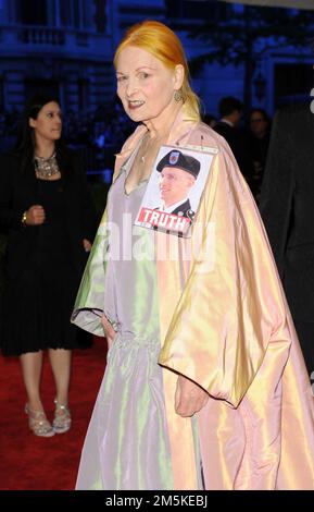 Archive Photo, Italy. 30th Dec, 2022. Vivienne Westwood at the Costume Institute Gala at the Metropolitan Museum of New York Vivienne Westwood attending the Costume Institute Gala for the 'PUNK: Chaos to Couture' exhibition at the Metropolitan Museum of Art on May 6, 2013 in New York City. (New York - 2013-05-06, RETNA PHOTOSHOT) ps the photo can be used in respect of the context in which it was taken, and without defamatory intent of the decorum of the people represented Editorial Usage Only Credit: Independent Photo Agency/Alamy Live News Stock Photo