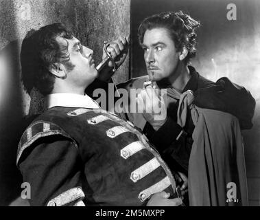 ERROL FLYNN in THE ADVENTURES OF DON JUAN (1948), directed by VINCENT SHERMAN. Credit: WARNER BROS/FIRST NATIONAL / Album Stock Photo