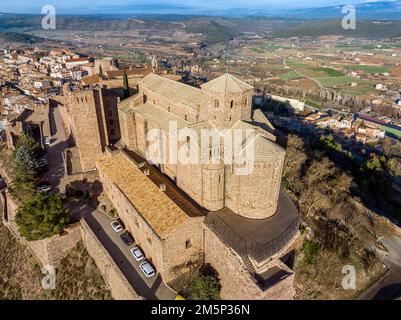 Cardona castle is a famous medieval castle in Catalonia. detail view of Collegiate Church of San Vicente Stock Photo