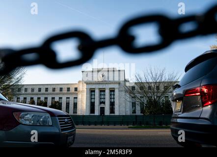 (221230) -- BEIJING, Dec. 30, 2022 (Xinhua) -- This photo taken on April 20, 2022 shows the U.S. Federal Reserve in Washington, DC, the United States. Xinhua's top 10 world news events in 2022 Fed's aggressive rate hikes scourge global economy The U.S. Federal Reserve raised interest rates by 25 basis points on March 16 to stem a surge in inflation, beginning its new round of rate-hiking cycle. Throughout this year, the Fed has raised interest rates seven times in a row, with a cumulative increase of 425 basis points. The Fed's aggressive rate hikes have caused the exchange rates o Stock Photo