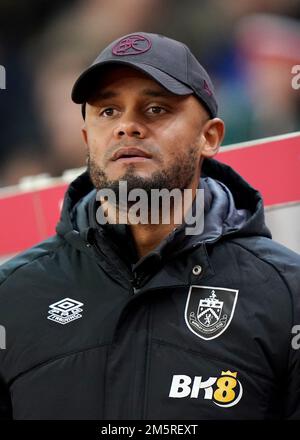 Burnley Manager, Vincent Kompany, looks on ahead of the Sky Bet Championship match at the bet365 Stadium, Stoke-on-Trent. Picture date: Friday December 30, 2022. Stock Photo