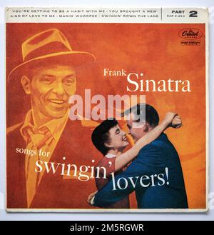 Picture cover of the Songs For Swingin' Lovers Part 2 seven inch vinyl EP by Frank Sinatra, released on the Capitol Records label in 1956 Stock Photo