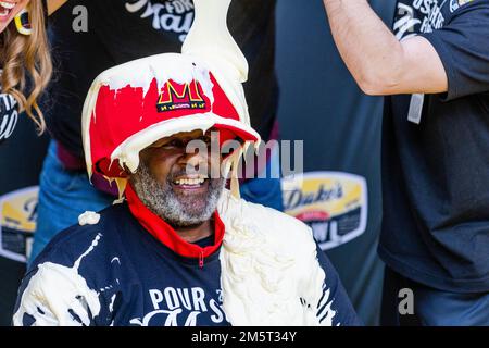 Charlotte, NC, USA. 30th Dec, 2022. Maryland Terrapins head coach Mike Locksley gets doused in mayonnaise after winning the 2022 Duke's Mayo Bowl at Bank of America Stadium in Charlotte, NC. (Scott Kinser/CSM). Credit: csm/Alamy Live News Stock Photo