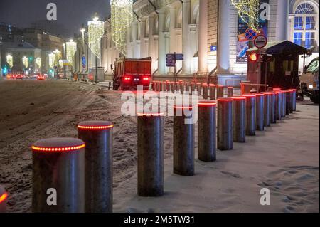 Moscow, Russia - December 27, 2022: Cold and deserted Moscow street on a snowy winter evening Stock Photo