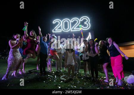 Manila, Philippines. 1st Jan, 2023. Revelers celebrate during a New Year's Eve party at a beach resort in Subic Bay Freeport, northwest of Manila, Philippines. January 1, 2023. (Credit Image: © Basilio Sepe/ZUMA Press Wire) Credit: ZUMA Press, Inc./Alamy Live News Stock Photo