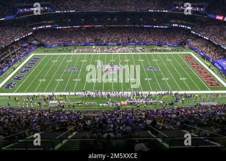 December 31, 2022: Alabama and Kansas St. battle it out during the 89th annual Allstate Sugar Bowl between the Alabama Crimson Tide and the Kansas St. Wildcats at the Caesars Superdome in New Orleans, LA. Jonathan Mailhes/CSM Stock Photo