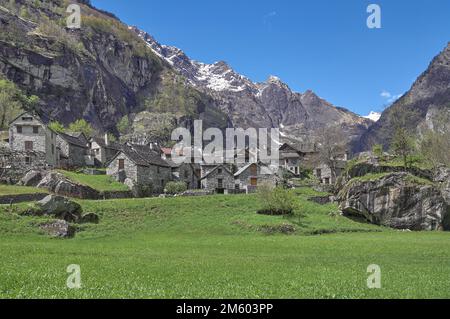 traditional Village of Sonlerto,Val Bavona,Ticino Canton,Switzerland Stock Photo