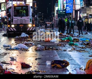 New York, United Stated. 01st Jan, 2023. The New York City Department of Sanitation cleans up the trash after the New Year's Eve celebration in Times Square in New York City on Sunday, January 1, 2023. Photo by Gabriele Holtermann/UPI Credit: UPI/Alamy Live News Stock Photo