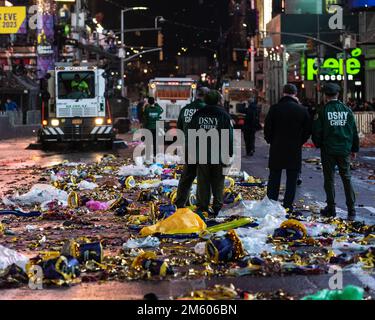 New York, United Stated. 01st Jan, 2023. The New York City Department of Sanitation cleans up the trash after the New Year's Eve celebration in Times Square in New York City on Sunday, January 1, 2023. Photo by Gabriele Holtermann/UPI Credit: UPI/Alamy Live News Stock Photo