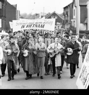 The Easter March 1968, Germany, demonstrated for peace with the main demands to end the Vietnam War and against the emergency laws from Duisburg to Stock Photo