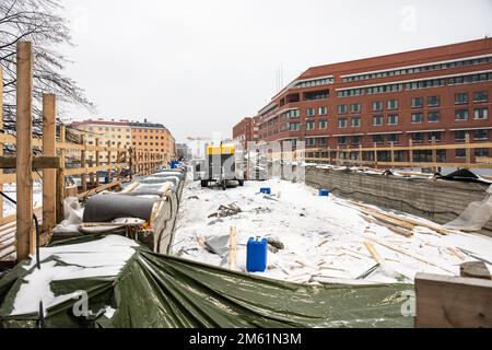 Uusi Näkinsilta footbridge under construction in Hakaniemi district of Helsinki, Finland Stock Photo
