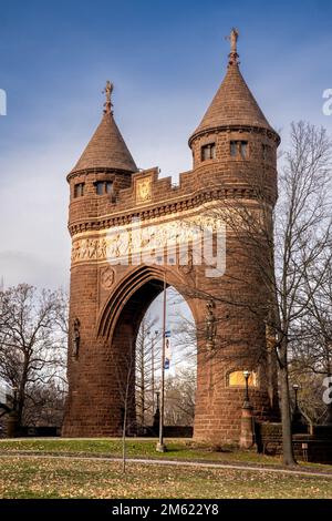 Hartford, CT - USA - Dec 28, 2022 View of the The Soldiers and Sailors Memorial Arch in Bushnell Park, an eclectic design with two Norman towers and a Stock Photo