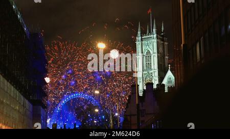 31 December 2022 - London Eye Fireworks 2023, New Years' Eve